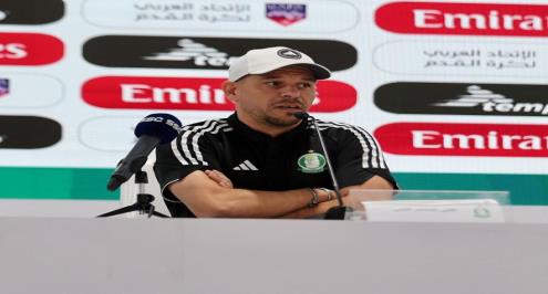 مدرب أهلي طرابلس يعتذر بعد واقعة المؤتمر الصحفي (فيديو)